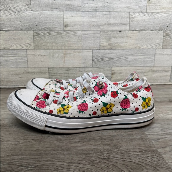 Floral Converse All Star Floral Print Low Top Sneakers Women’s Size 9 - Picture 3 of 13
